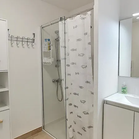 Apartment T3 Neuf Climatise Avec Terrasse, Piscine Et Parking A - Fr-1-732-27 *